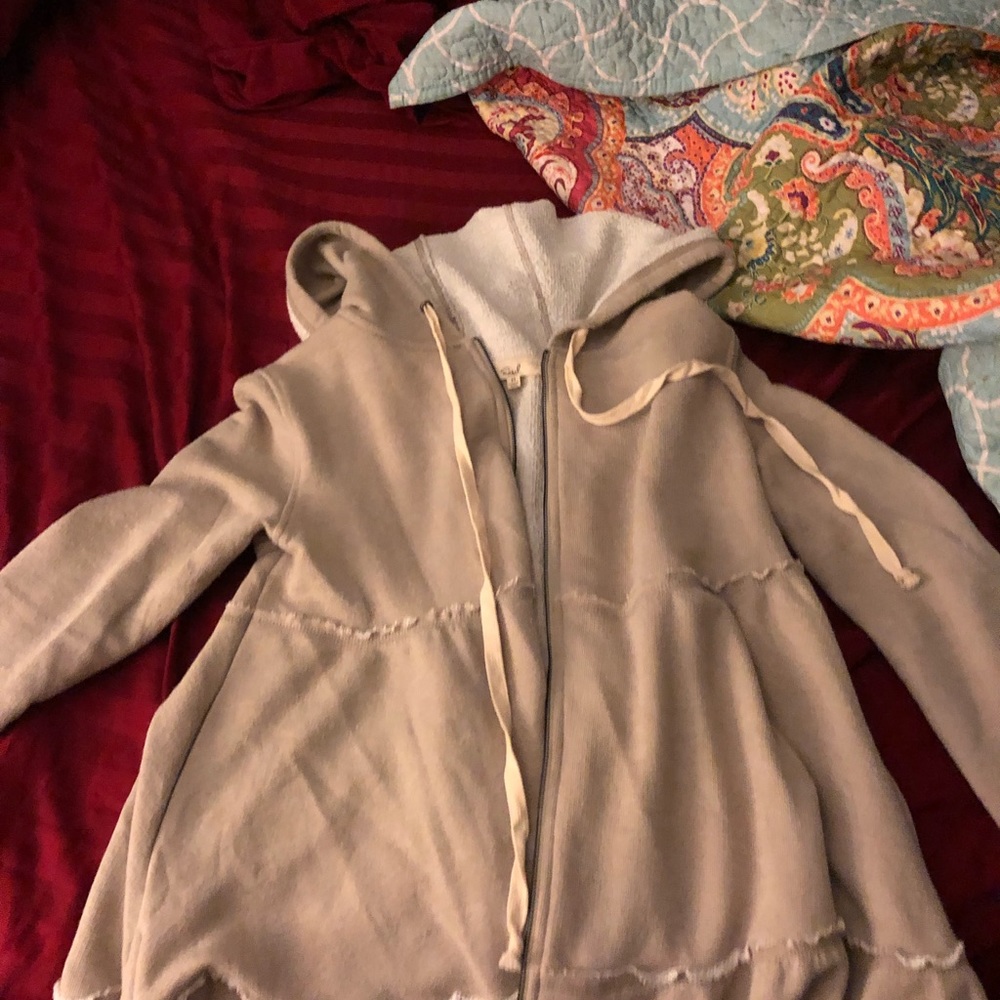 Zippered distressed hoodie